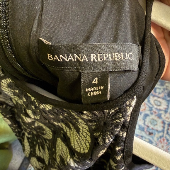 Banana Republic Black & Blue Lace Halter Style fitted Midi dress. Size 4. $158 - Picture 8 of 8